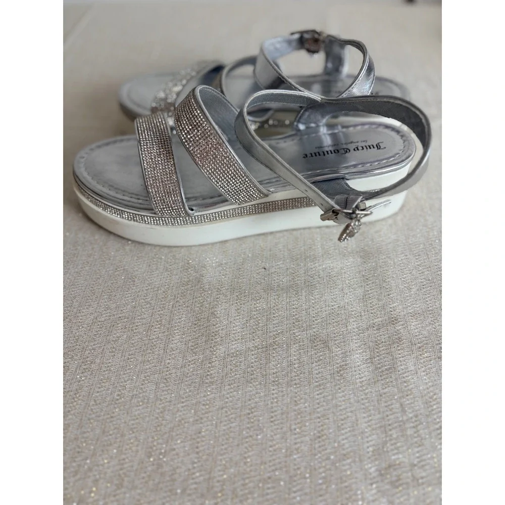 Juicy Couture Tonko‎ Silver Metallic Rhinestone Platform Sandals Womens 9.5
